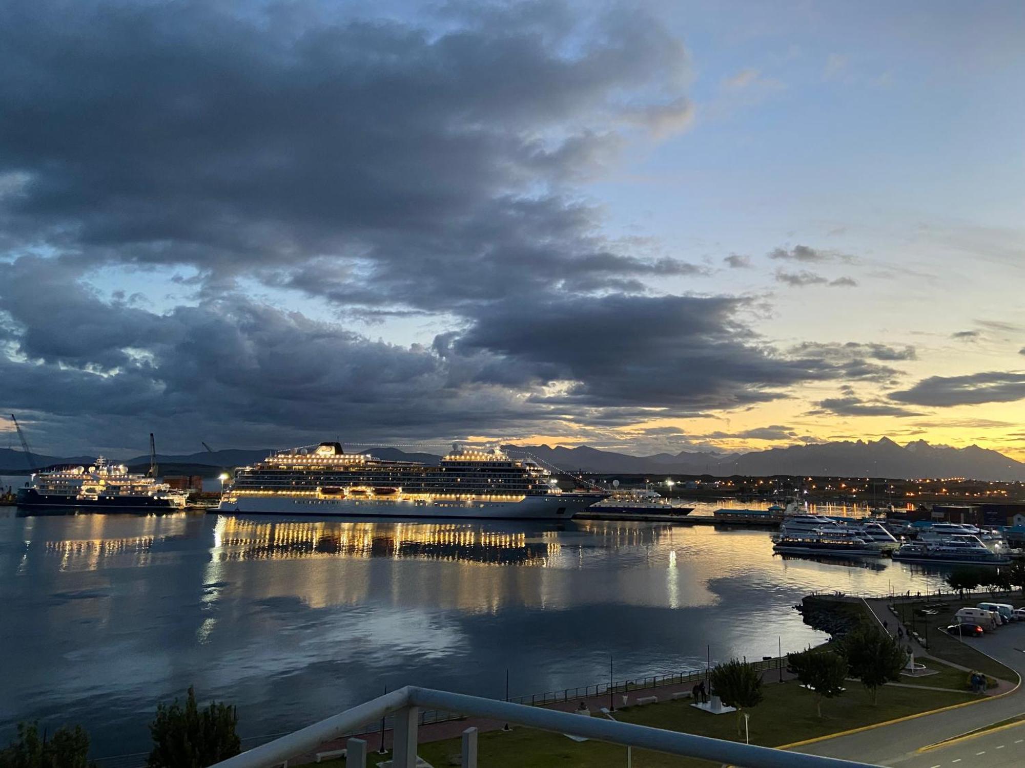 Appartamento Apartamento Antártida Park Ushuaia Esterno foto